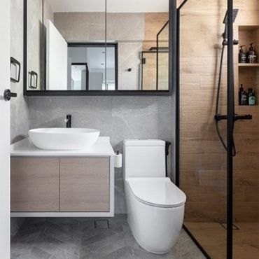 small functional bathroom with modern facility